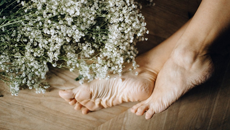 9 วิธี ดูแลสุขภาพเท้า ในผู้ป่วยโรคเบาหวาน